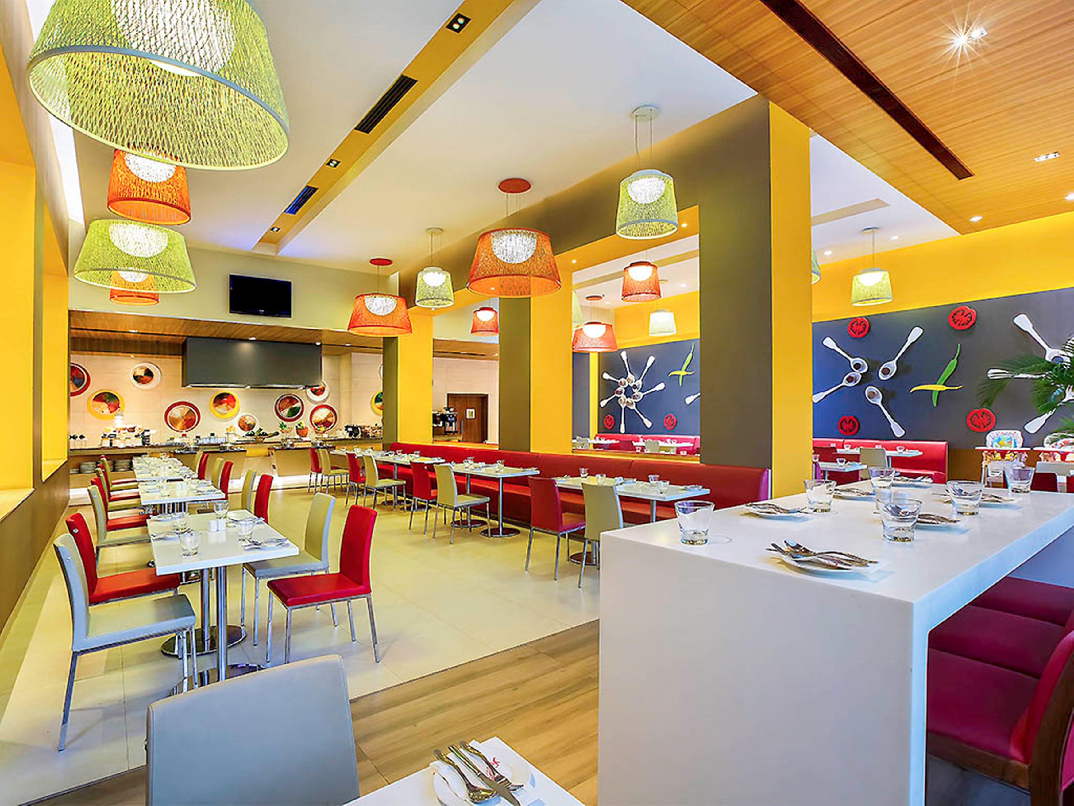 Ibis Gurgaon Golf Course Road - An Accor Brand Hotel Buitenkant foto
