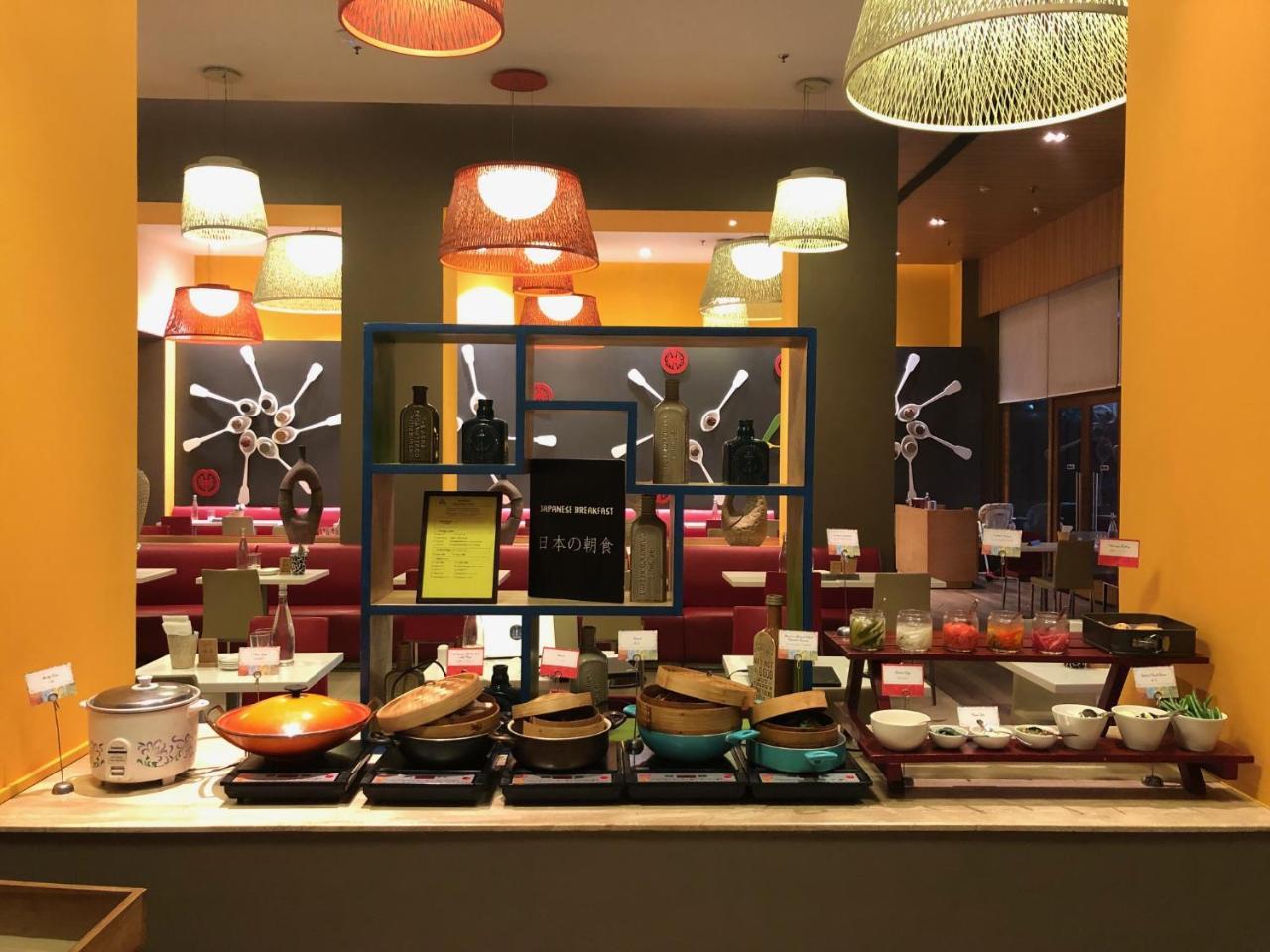 Ibis Gurgaon Golf Course Road - An Accor Brand Hotel Buitenkant foto